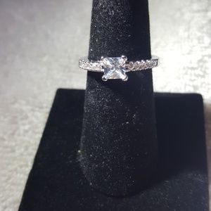 Crystal Clear CZ Square Gemstones Fashion Ring SZ 8.5 NWOT